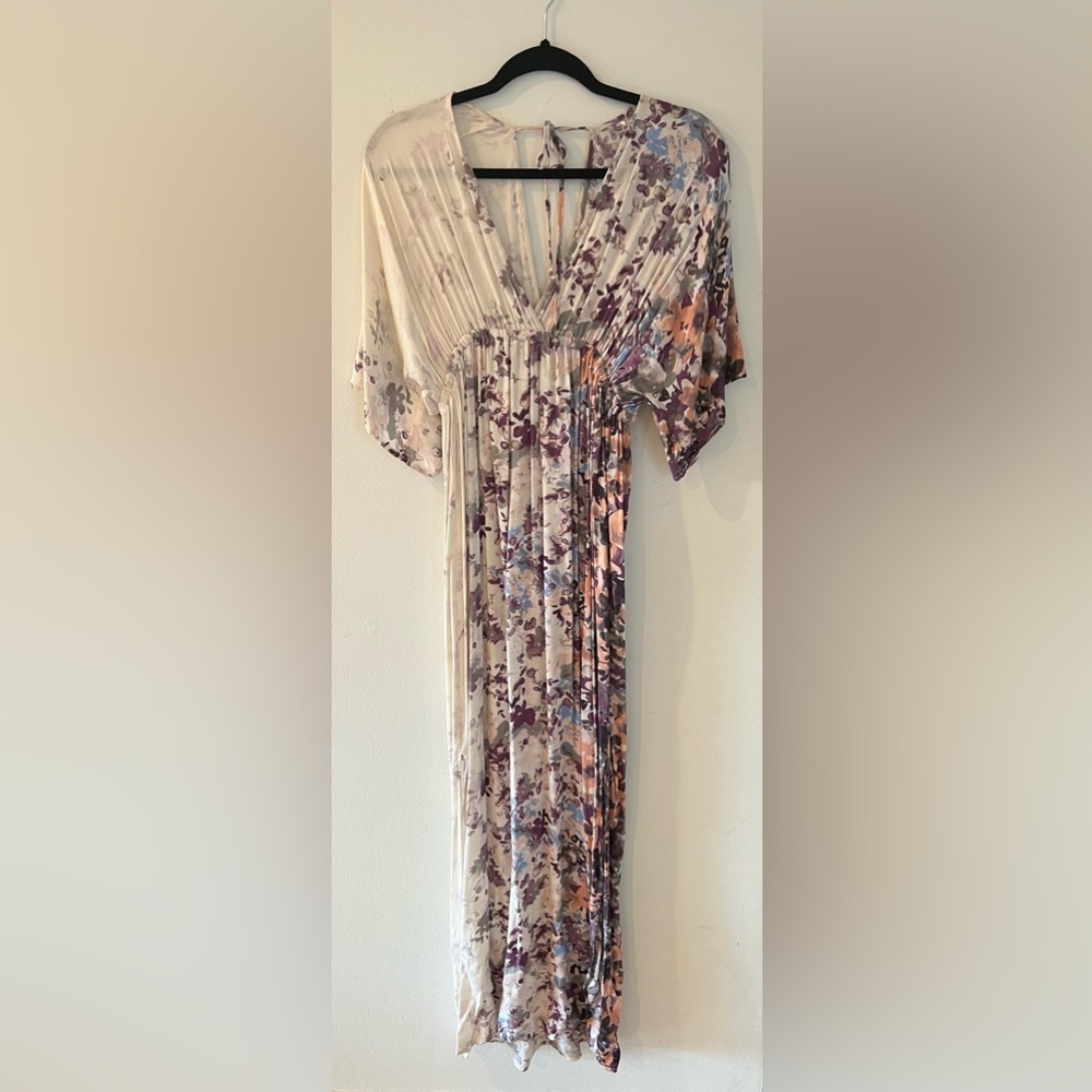 GORGEOUS FLORAL MAXI DRESS